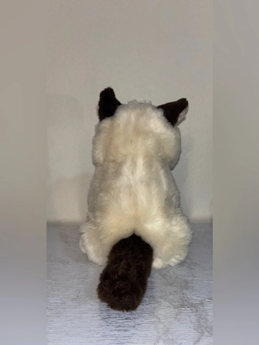 Gund Plush Grumpy Cat - Cream and Brown *EUC 10” sitting kitty Grey Eyes